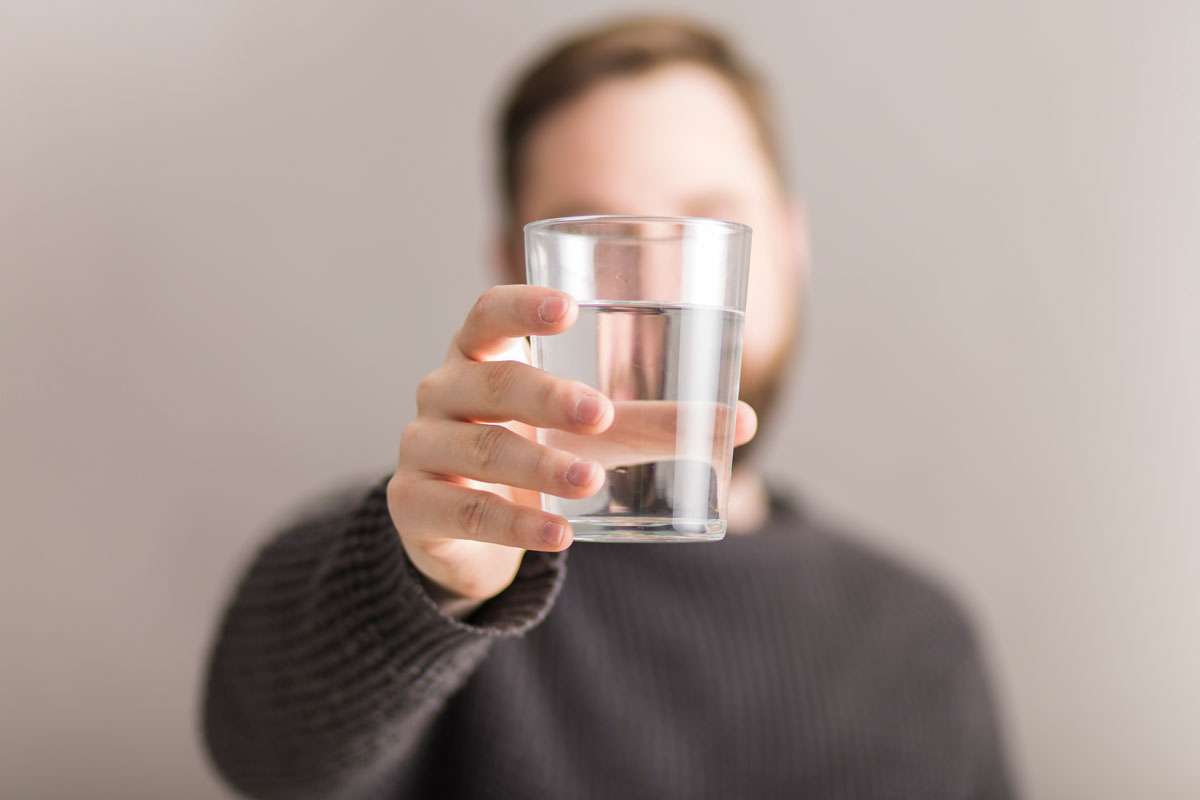 Benefits of Drinking Water: How It Affects Your Energy, Weight & More